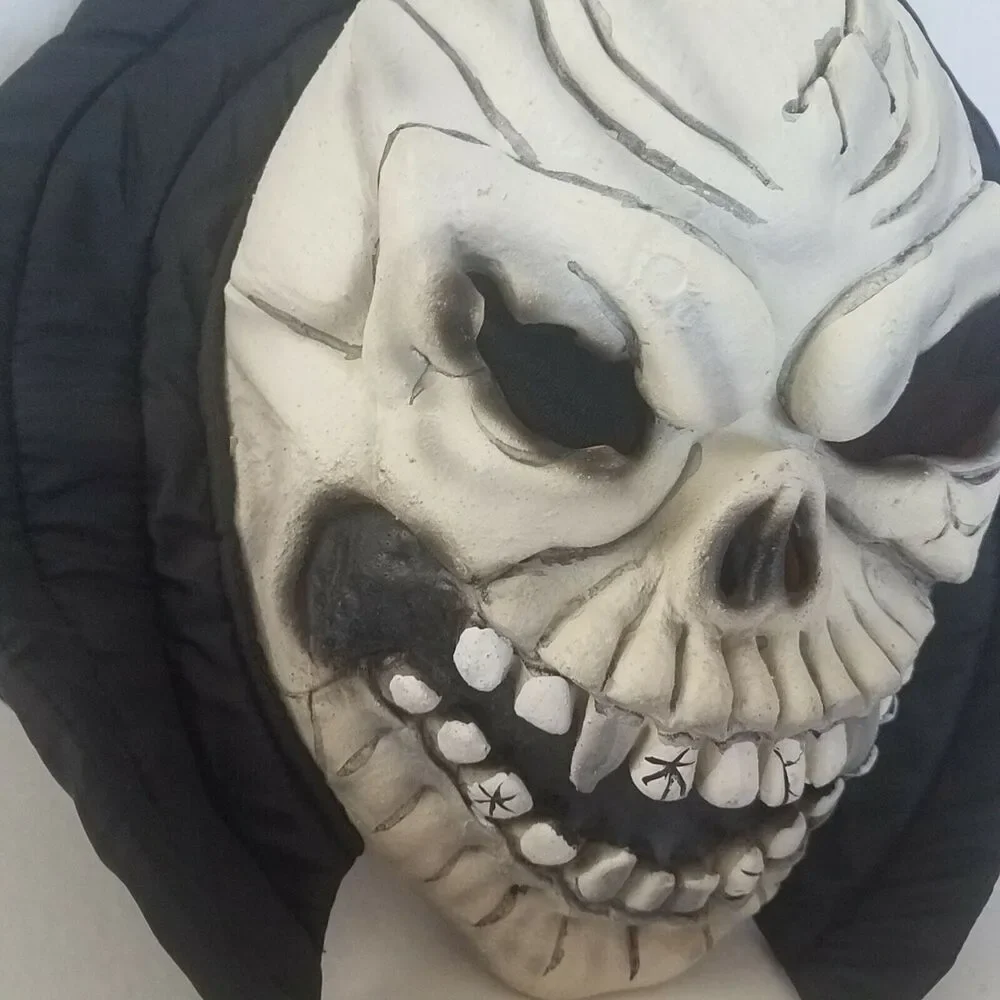 Vintage Halloween Mask Easter Unlimited Scary Face Crypt Ghoul Skeleton Skull